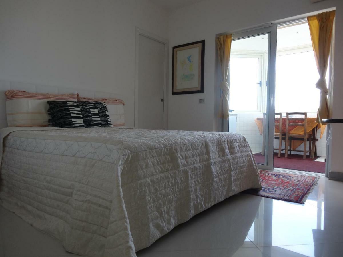 La Casa Di Gioconda Hotell Olbia Eksteriør bilde